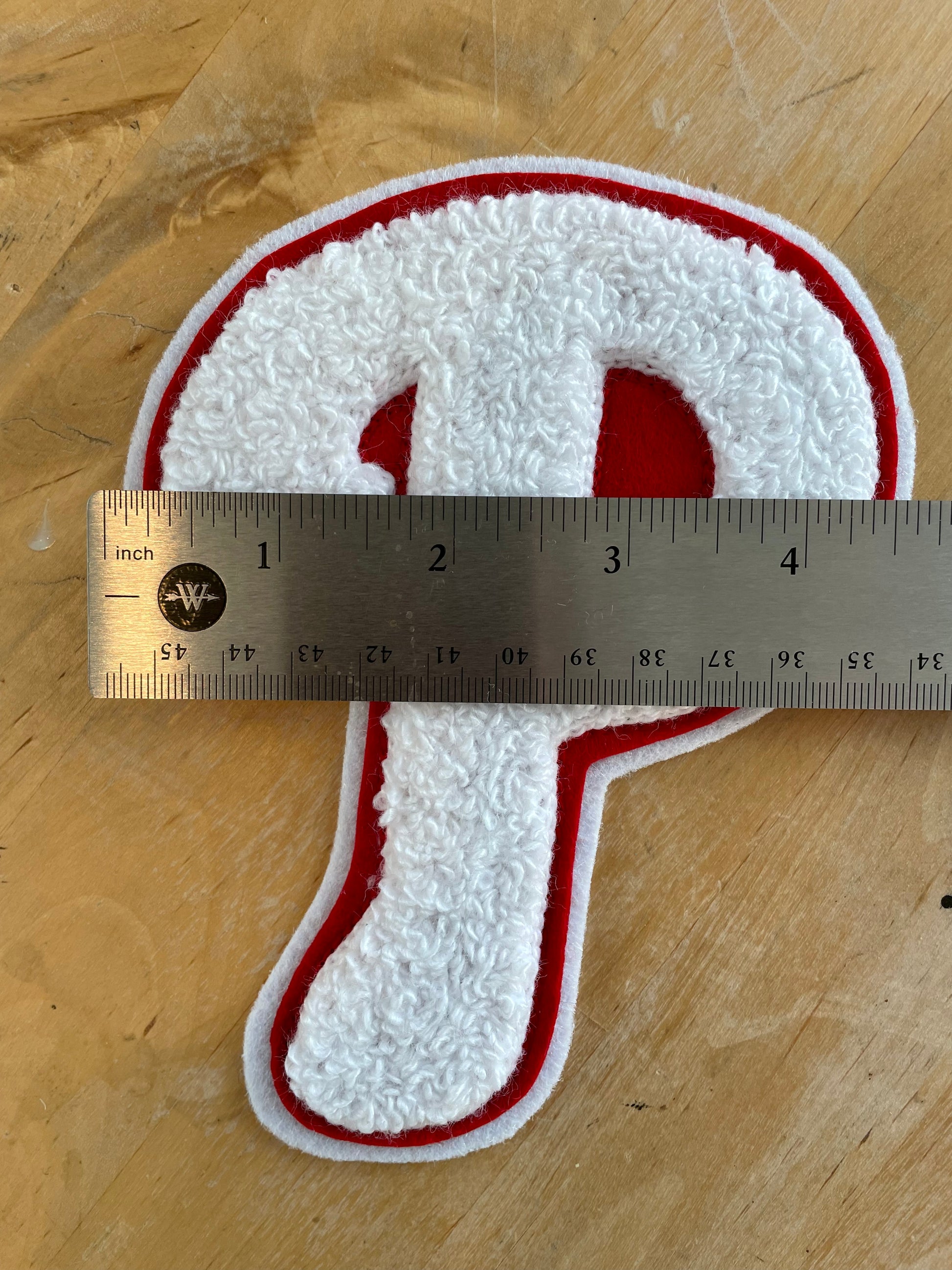 Classic Philadelphia Phillies P chenille embroidered patch