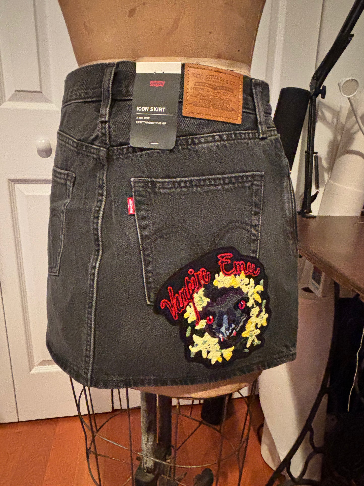 Custom Inquiry for Kymara - Vampire Emu Embroidery (2 of 2)