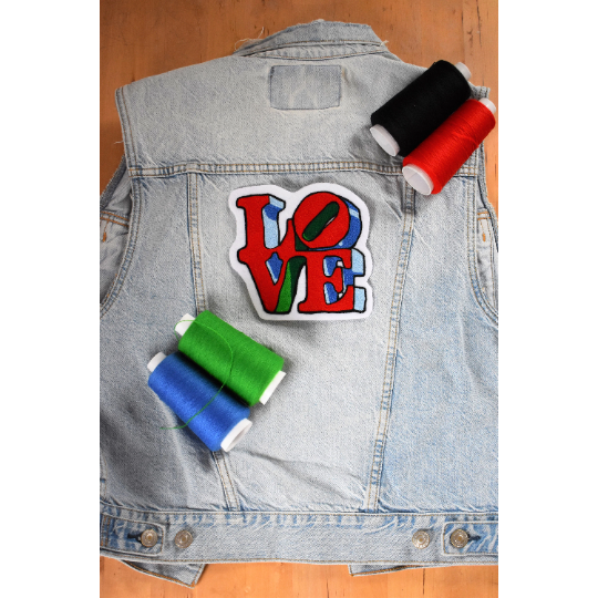 Philadelphia LOVE Statue chainstitch embroidered patch 